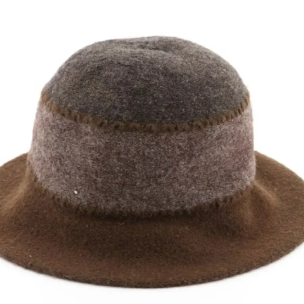 Vintage Liz Caliborne Bucket Hat